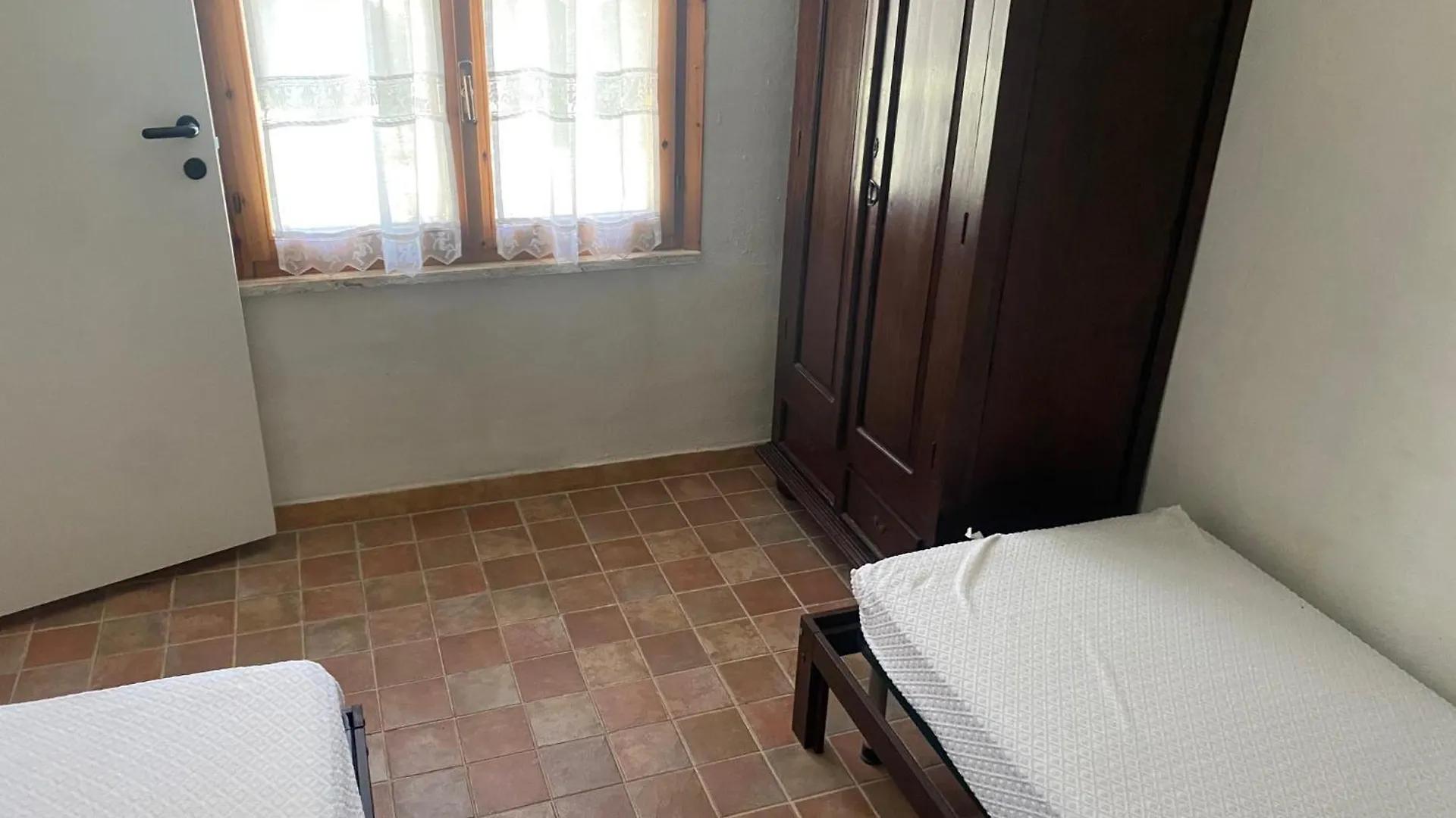 Villa Villetta Con Grande Giardino Vicino Alla Spiaggia Di Campus Villasimius